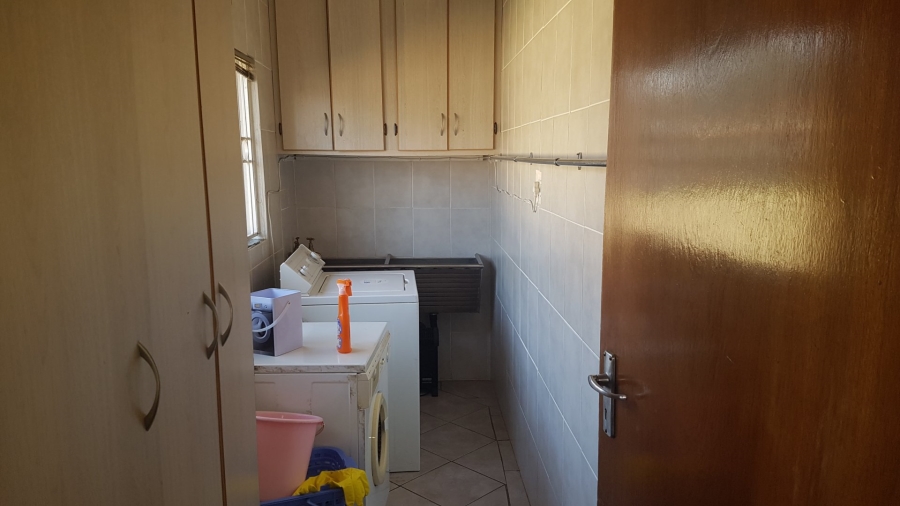 To Let 3 Bedroom Property for Rent in Morelig Free State